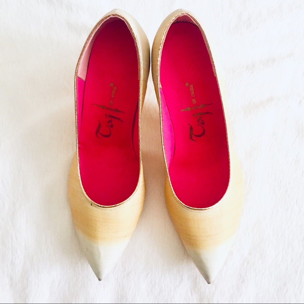 Taj of India 1960s vintage silk heels, never worn